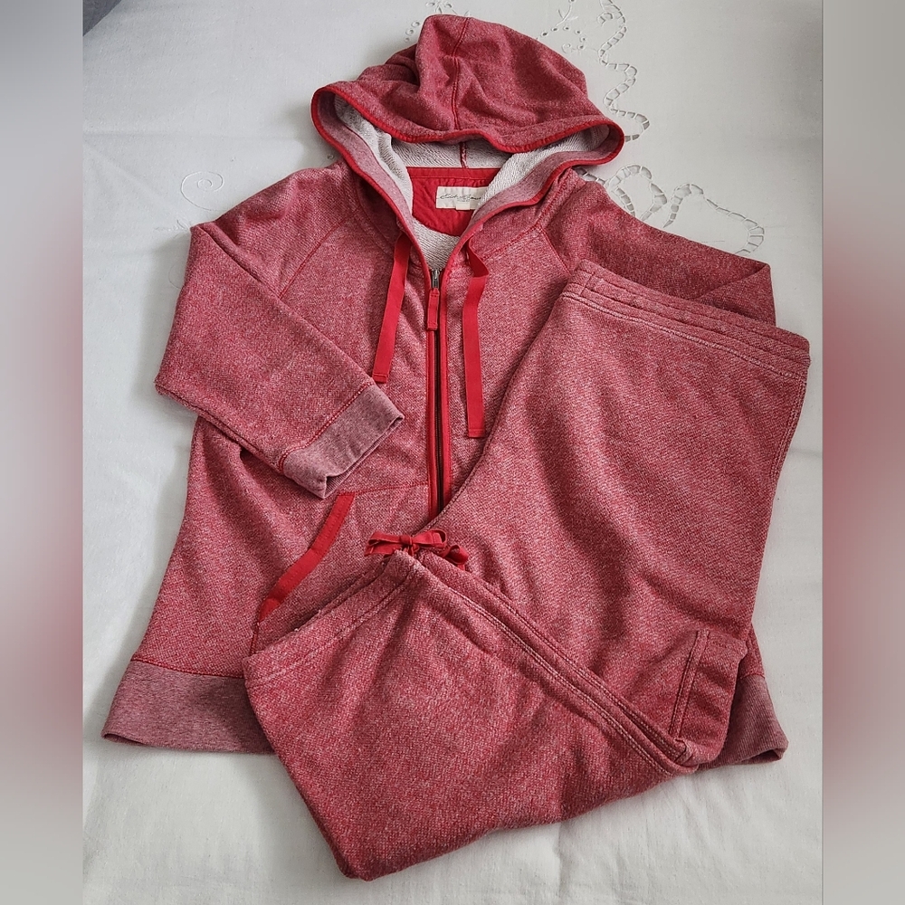 Eddie Bauer Women's full-zip Hoodie and jogger Lounge crop pants set (red XL)